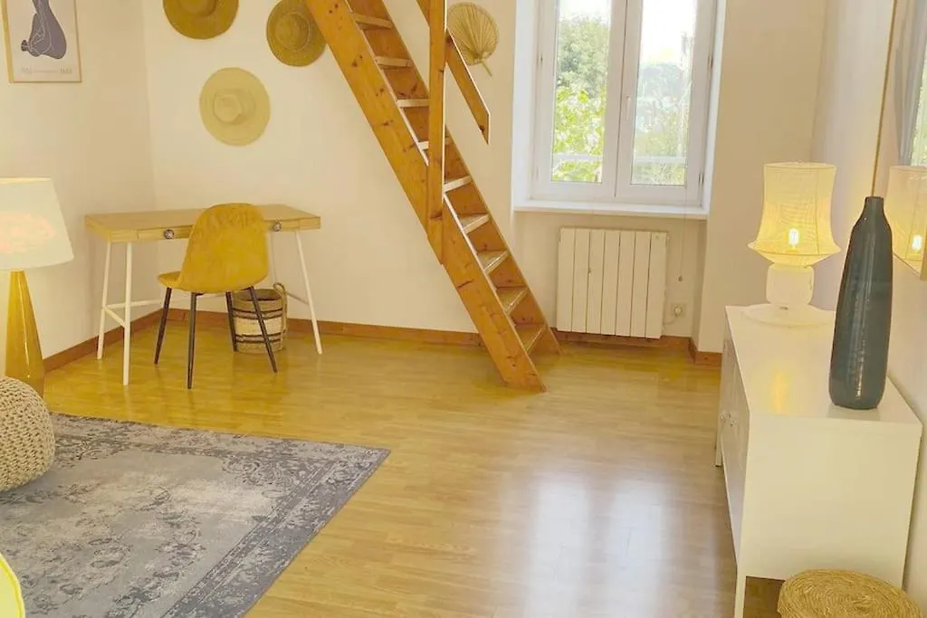 Appartement Miramar - Plage 50M - Rue Gratuite location